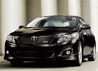 Предпочтения россиян разделились между Toyota Corolla и Volkswagen Passat Toyota Corolla